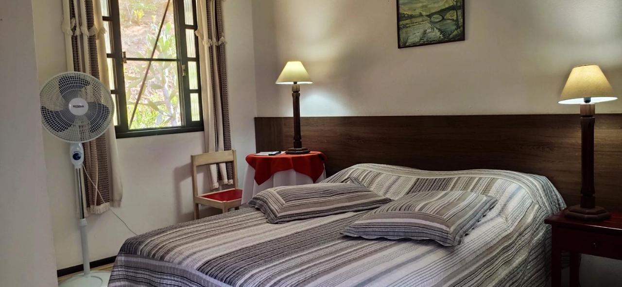 Quarto Duplo Econômico