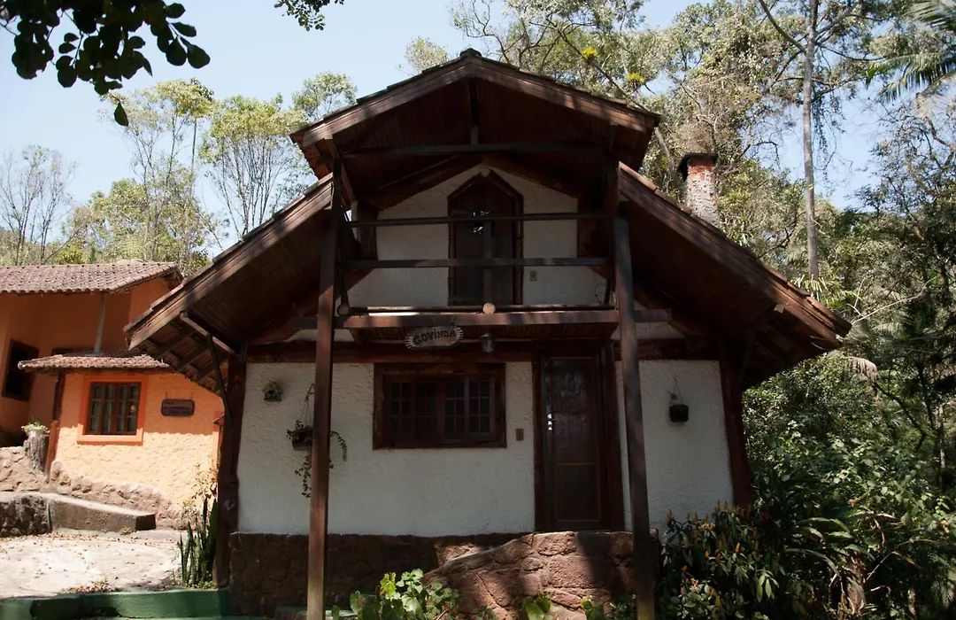 Spa e Hotel Fazenda Gaura Mandir-1
